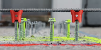 Rinforzo sismico di elementi strutturali in calcestruzzo con ringrosso della sezione