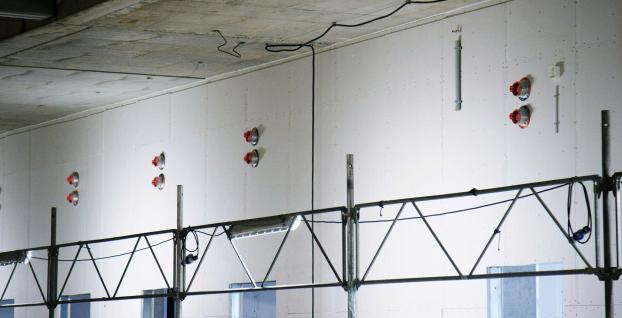 CHUYỂN VỊ TRONG CÁC HỆ THỐNG NGĂN CHÁY LAN