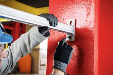 Soluciones Hilti para fijaciones en acero