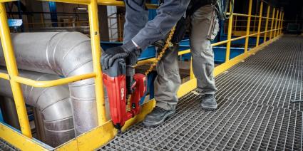 ẢNH HƯỞNG CỦA VIỆC LẮP ĐẶT BU LÔNG X-BT LÊN VẬT LIỆU NỀN